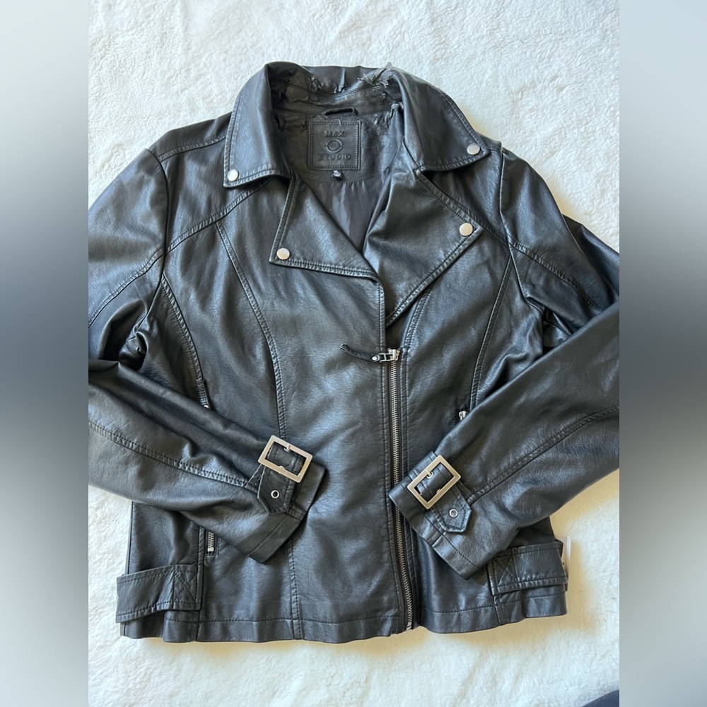 Max Studio | Women’s Faux Leather Jacket | XL